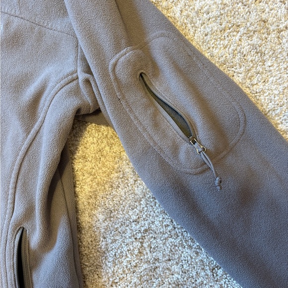 Columbia Women’s Grey Fleece Zip-Up Jacket - Picture 4 of 7